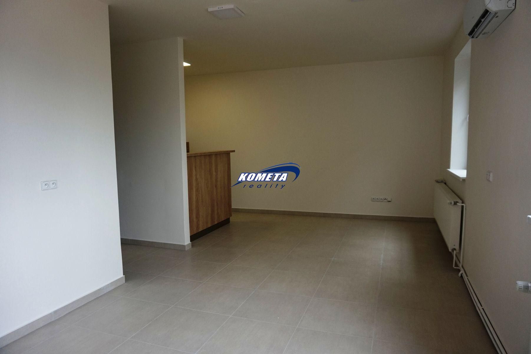 Kanceláře, Dambořice, 21 m²