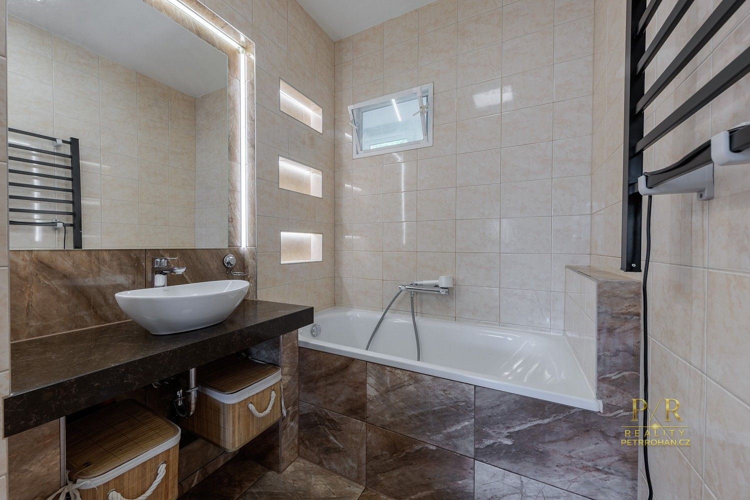 Prodej byt 3+1 - Rooseveltova, Chodov, okres Sokolov, 62 m² - 5
