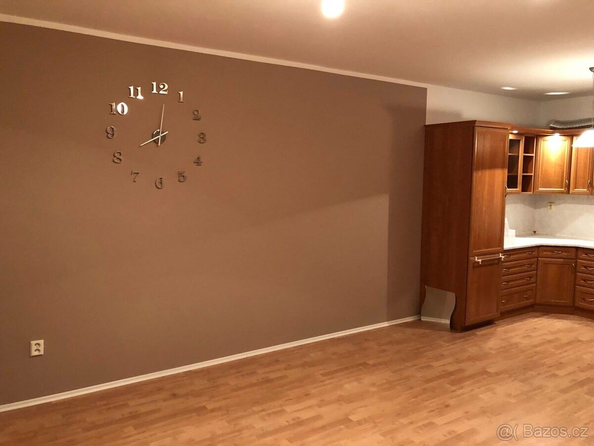 Prodej byt - Barchov, 504 01