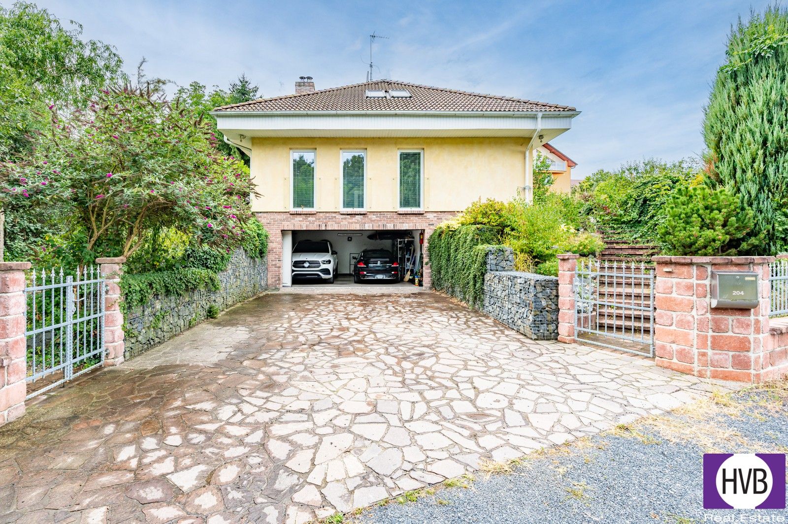 Rodinné domy, Podolanka, 333 m²