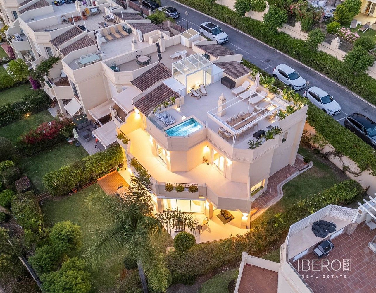 Rodinné domy, La Quinta, Španělsko, 442 m² - 2