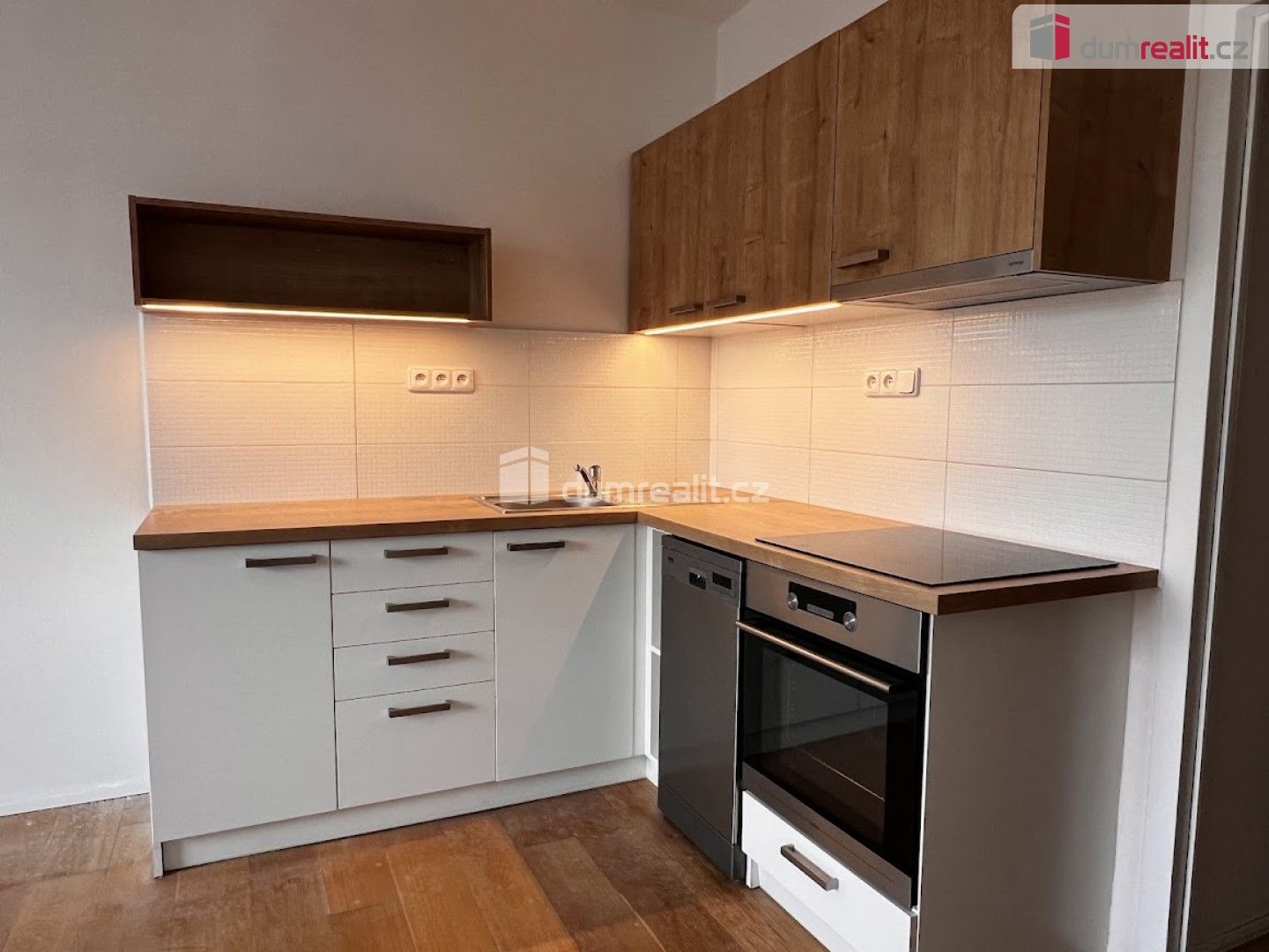 2+kk, U Trojáku, Zlín, 36 m²