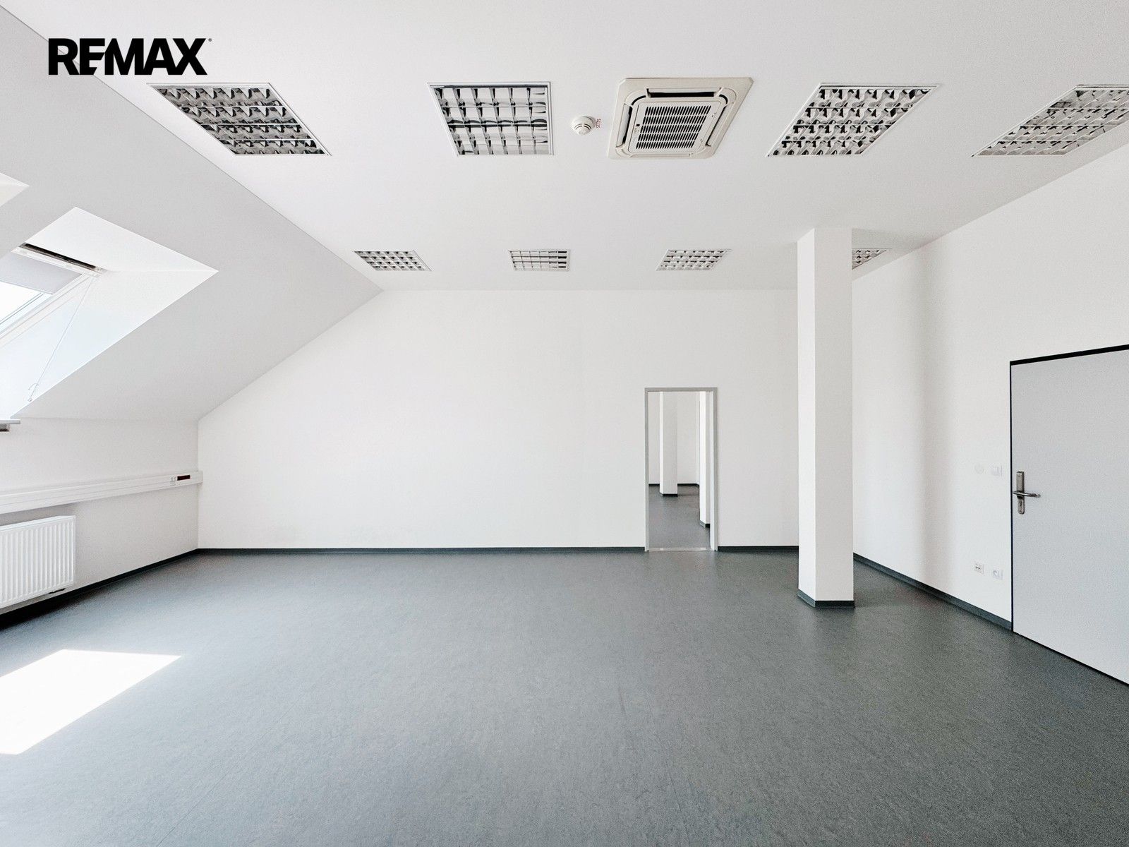 Kanceláře, Vladislavova 250, Písek Pražské Předměstí, 40 m² - 2