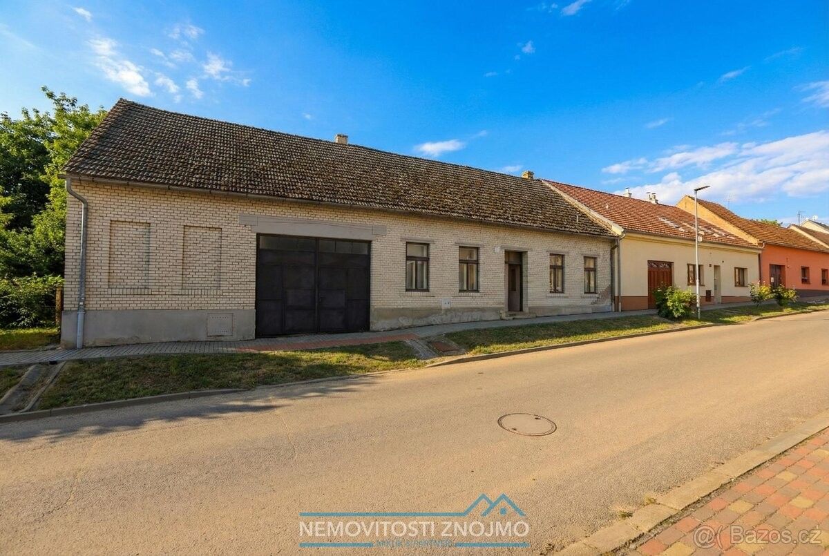 Rodinné domy, Mikulov na Moravě, 692 01