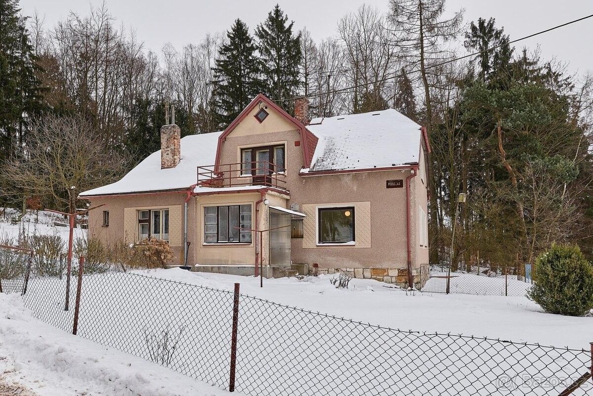 Prodej rodinný dům - Červený Kostelec, 549 41