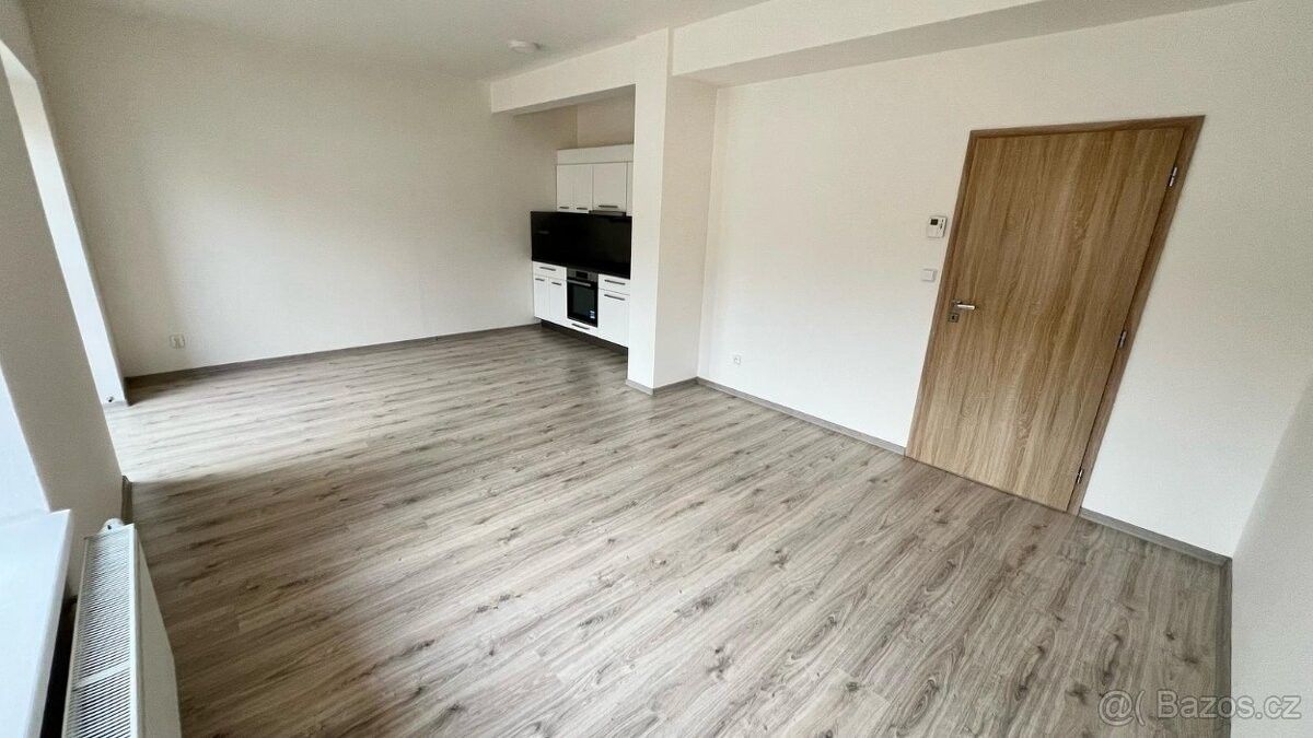 Pronájem byt - Třebíč, 674 01