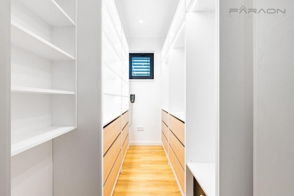 Prodej rodinný dům - Bezová, Mukařov, 132 m²