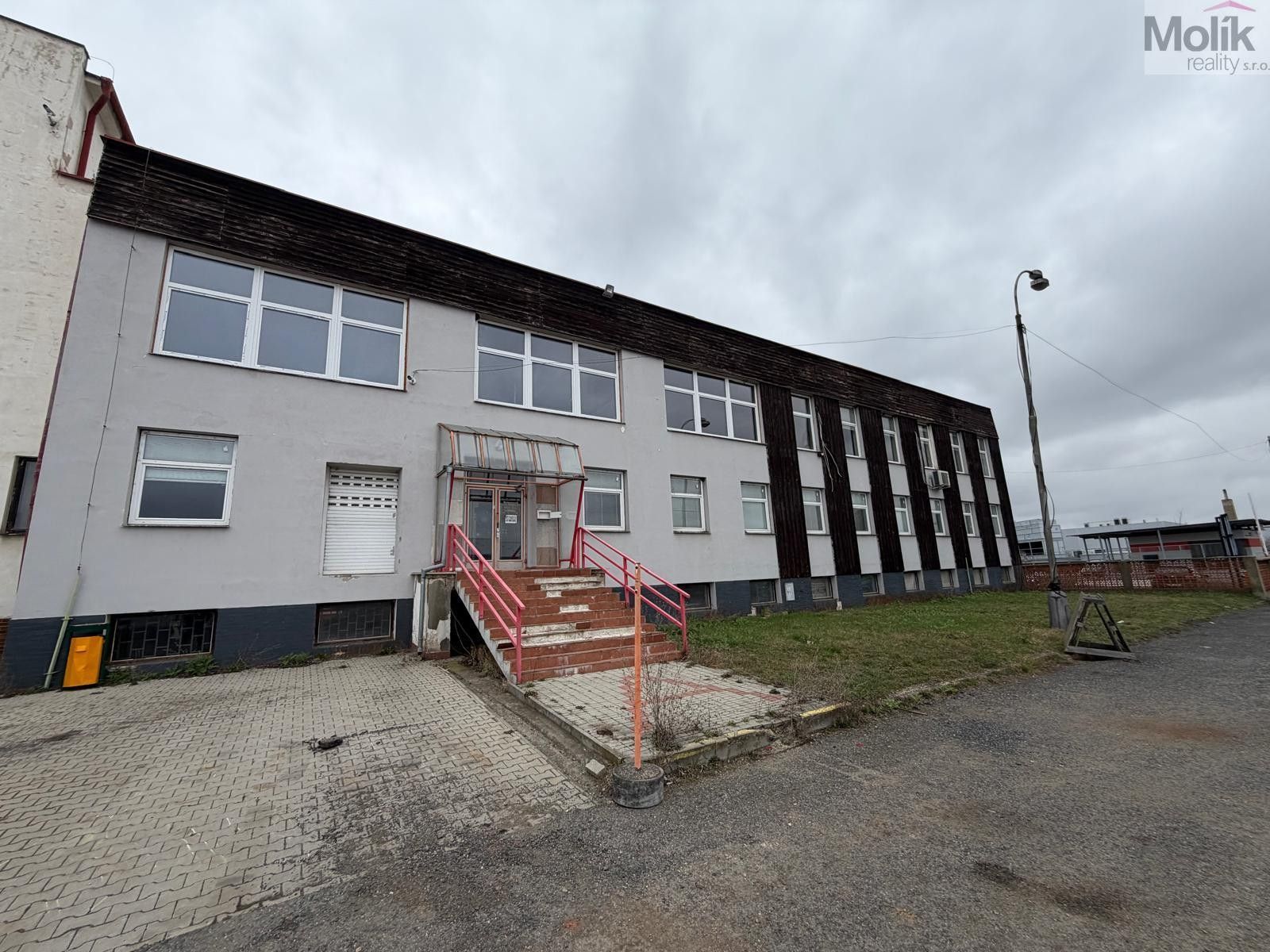 Sklady, Na Astře, Žatec, 1 150 m² - 2