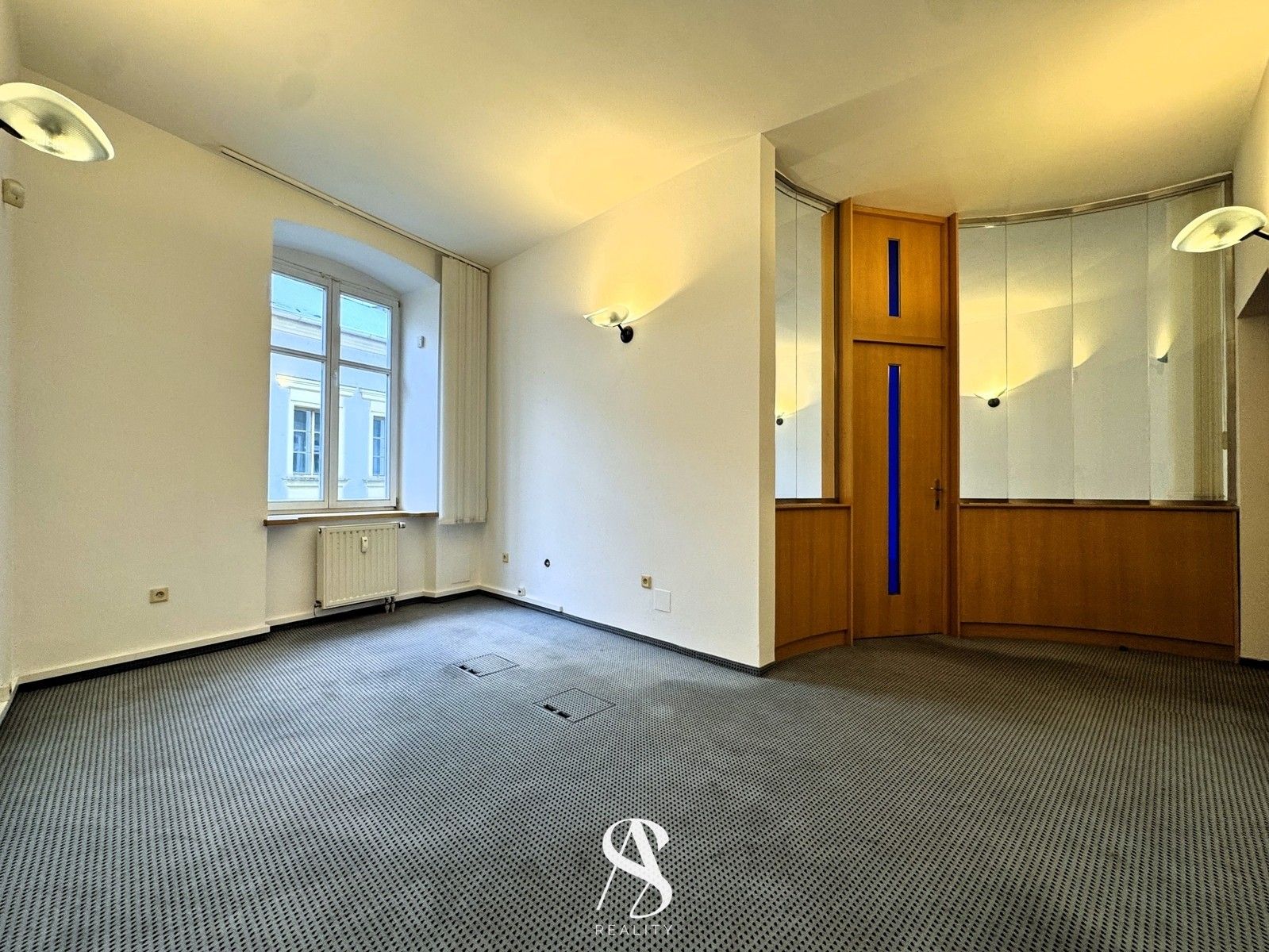 Pronájem kancelář - Ostružnická, Olomouc, 90 m²