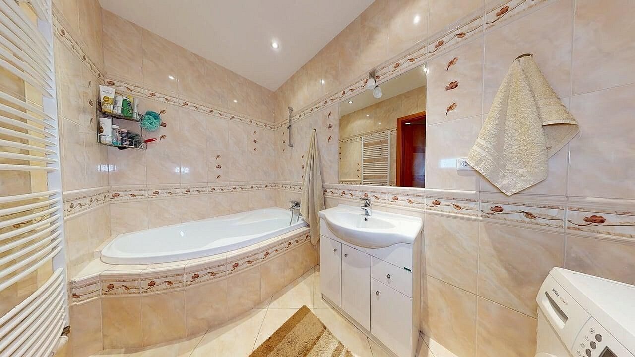 Byt 3+kk · 81 m² · Vřídelní, Karlovy Vary - 4
