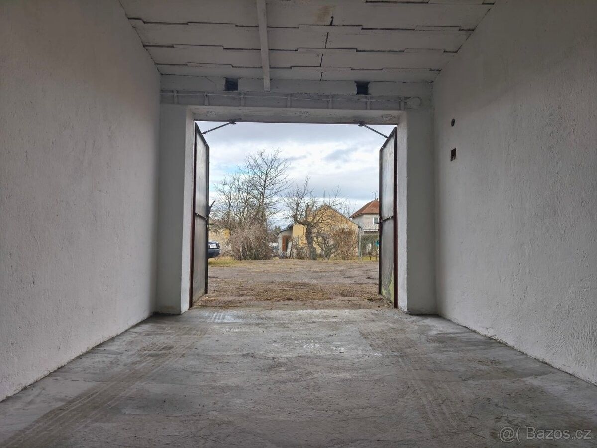 Prodej garáž - Velešín, 382 32