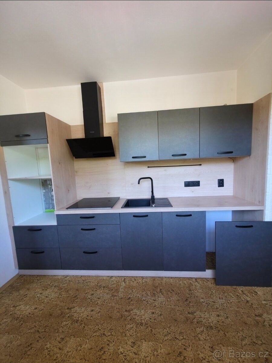 Prodej byt - Karlovy Vary, 360 01