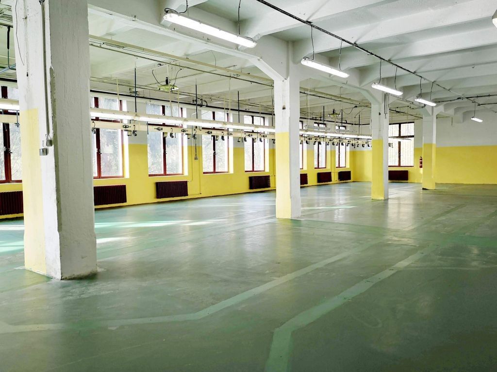 Výrobní prostory · 1 700 m² ·  kraslice 1360/3 - 3