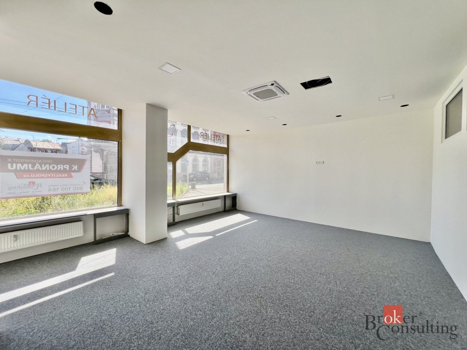 Kanceláře, náměstí Republiky, Opava, 141 m² - 2