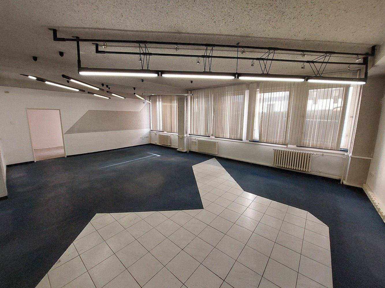 Obchodní prostory, Vysoké Mýto, okres Ústí nad Orlicí, 56 m² - 1