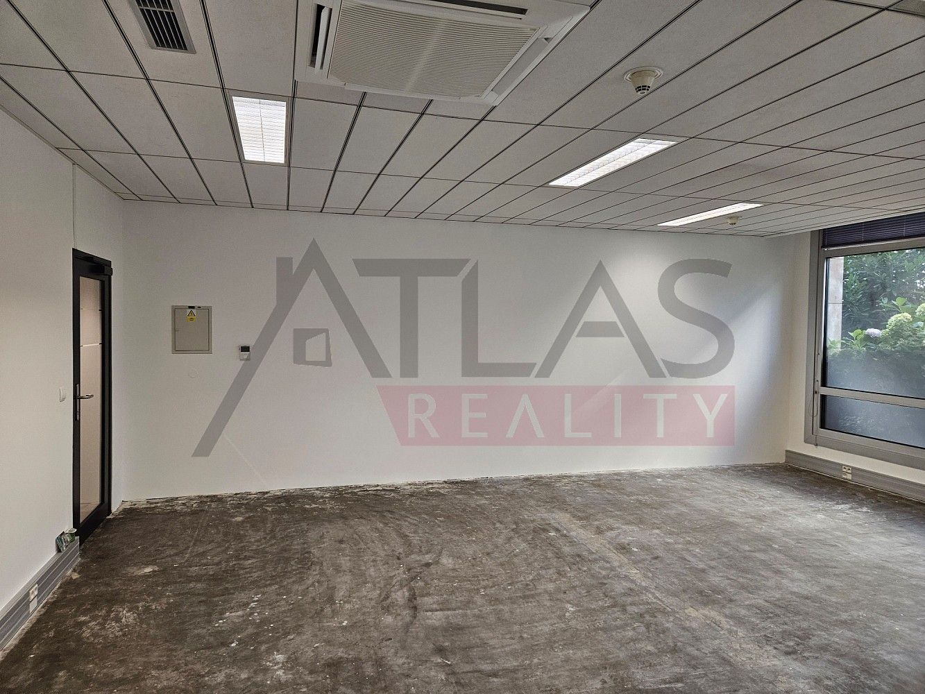 Pronájem kancelář - Praha - Karlín, okres Praha 8, Hlavní město Praha, 135 m² - 5