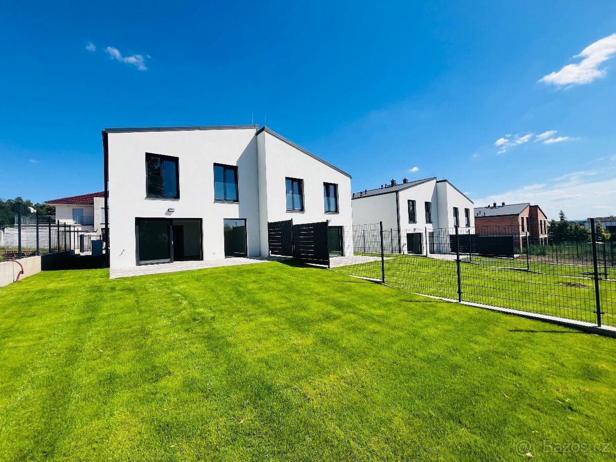 Prodej rodinný dům - Praha, 107 00