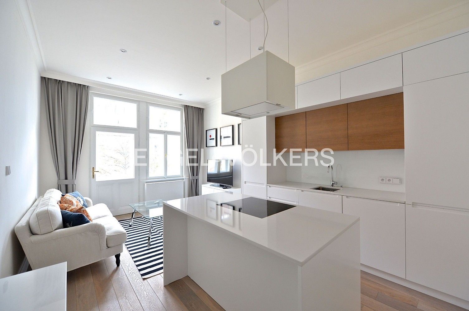 2+kk, Praha - Vinohrady, okres Praha 3, Hlavní město Praha, 56 m²