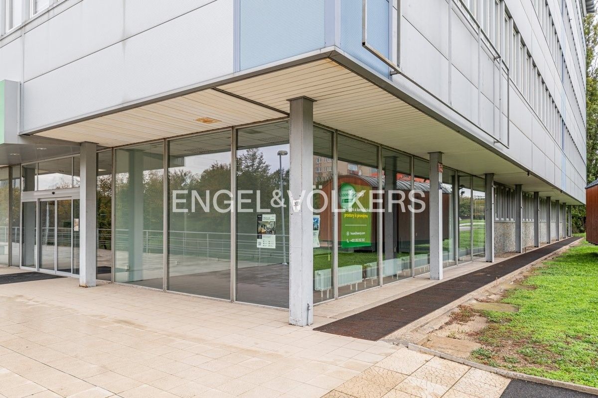 Pronájem obchodní prostory - V olšinách, Praha, 115 m²