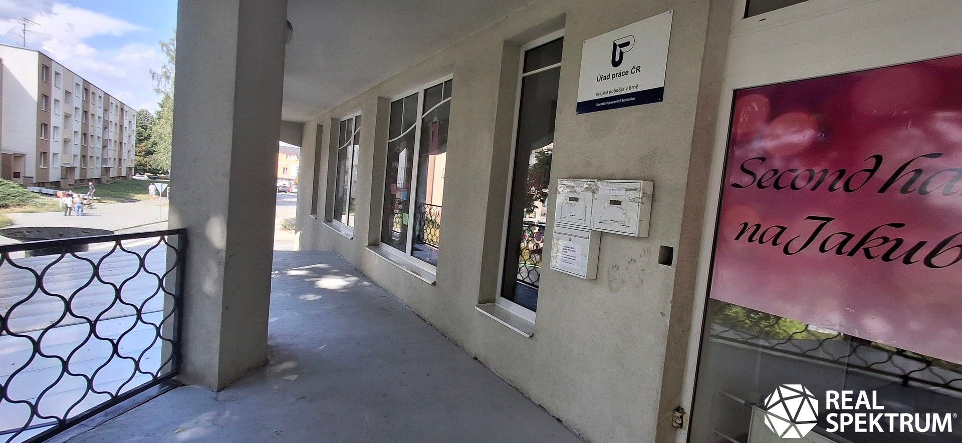Pronájem obchodní prostory - nám. Dr. Snětiny, Boskovice, 120 m² - 5