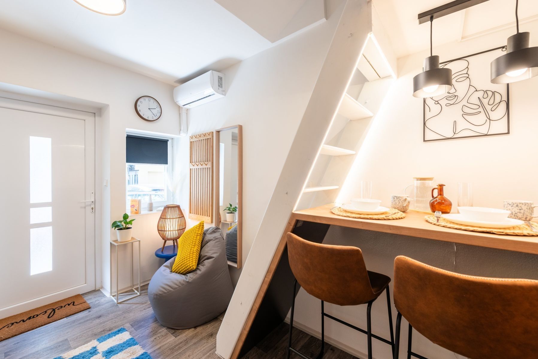 Byty, Husitská, Praha - Žižkov, 12 m²