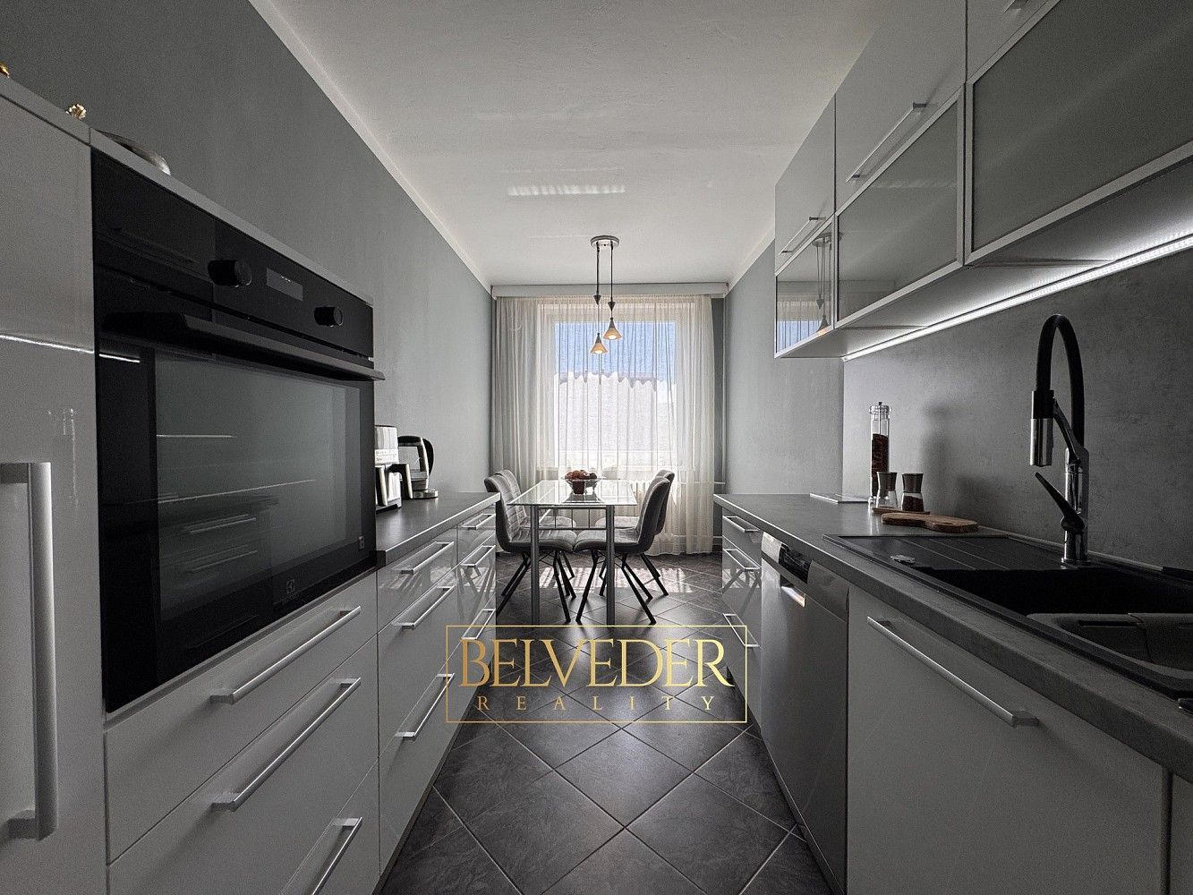 Prodej byt 4+1 - Teplice - Prosetice, Ústecký kraj, 103 m² - 5