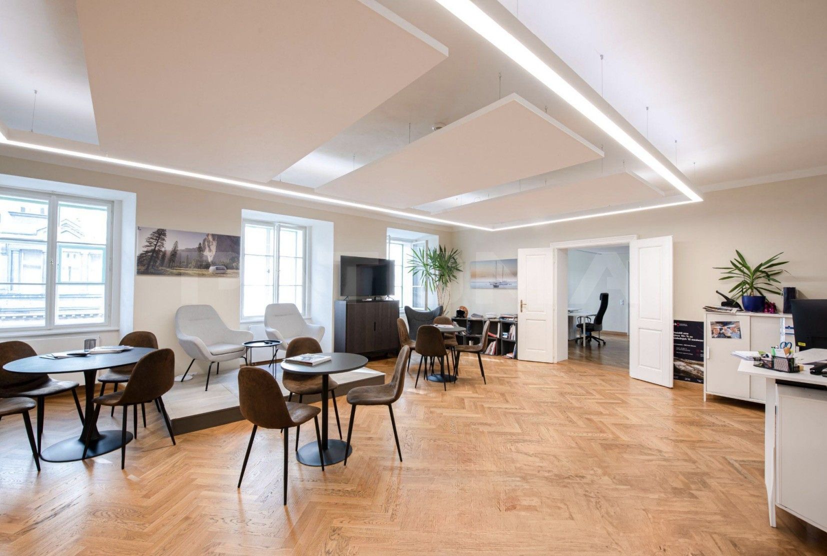 Pronájem kancelář - Jindřišská, Praha, 297 m²