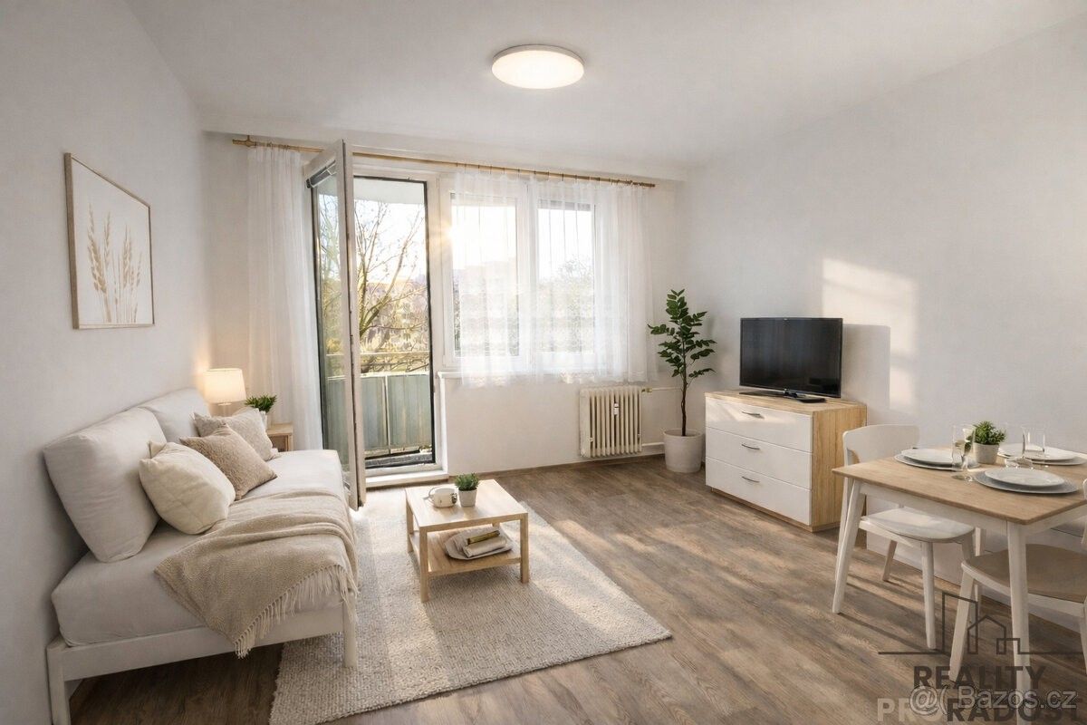 Pronájem byt - České Budějovice, 370 04