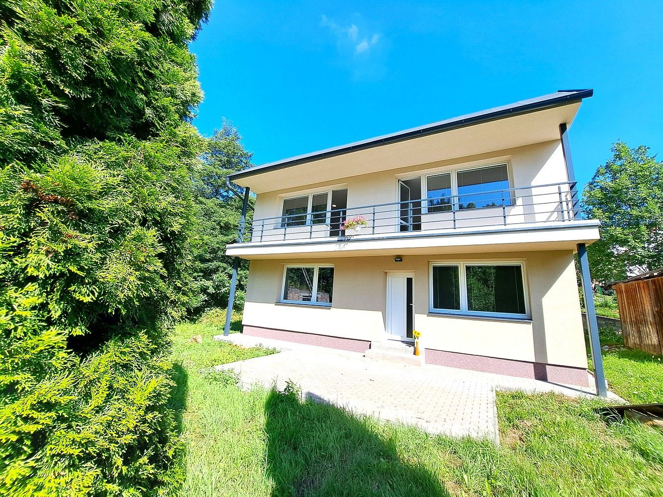 Rodinné domy, Podhradí, okres Zlín, 230 m² - 1