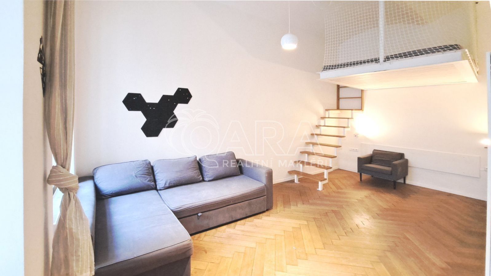 2+1, Hybernská , Praha, 54 m² - 1
