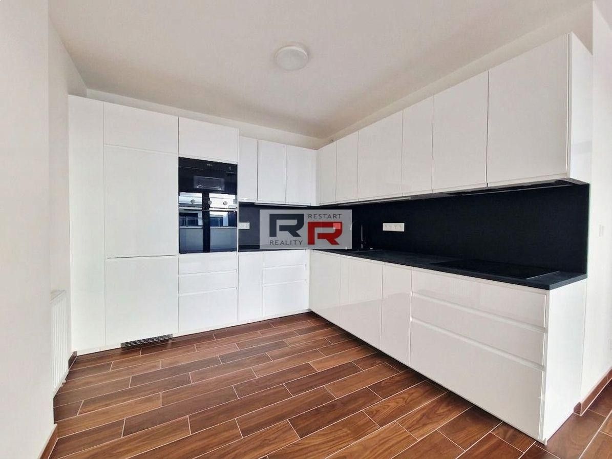 2+kk, Třída Jiřího Pelikána,Nová Ulice, 55 m² - 2