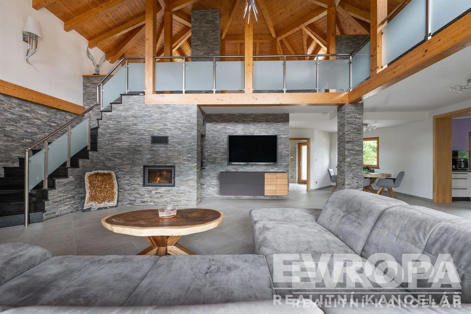 Rodinné domy, Nejdek Vysoká Štola, 618 m² - 2
