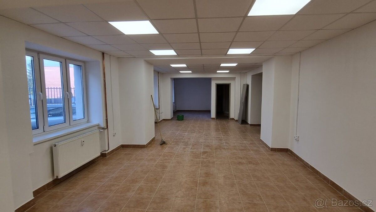 Obchodní prostory, Červený Kostelec, 549 41