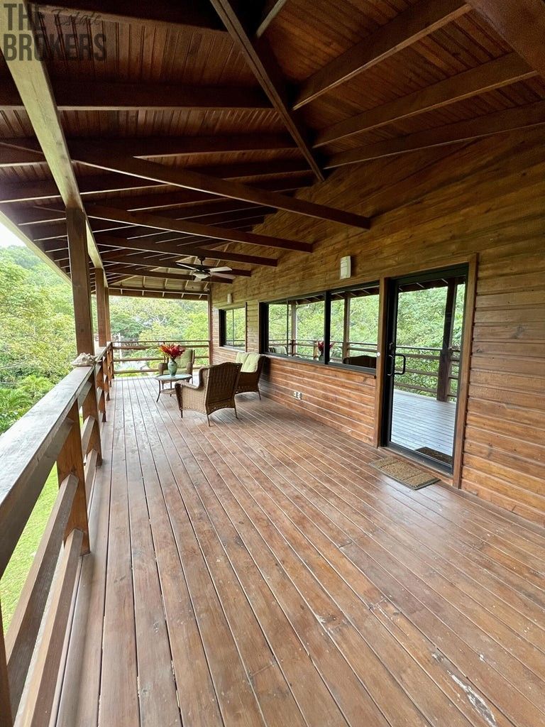 Prodej rodinný dům - 987 66, Zahraničí