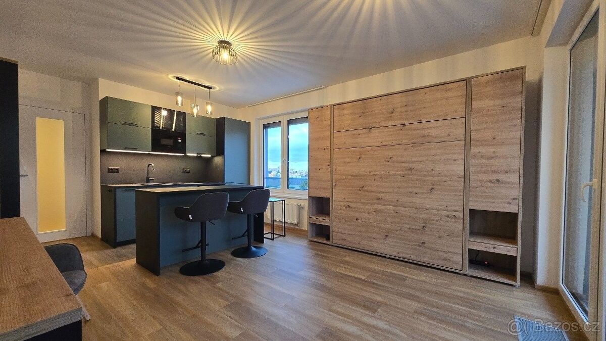 Pronájem byt - Praha, 106 00