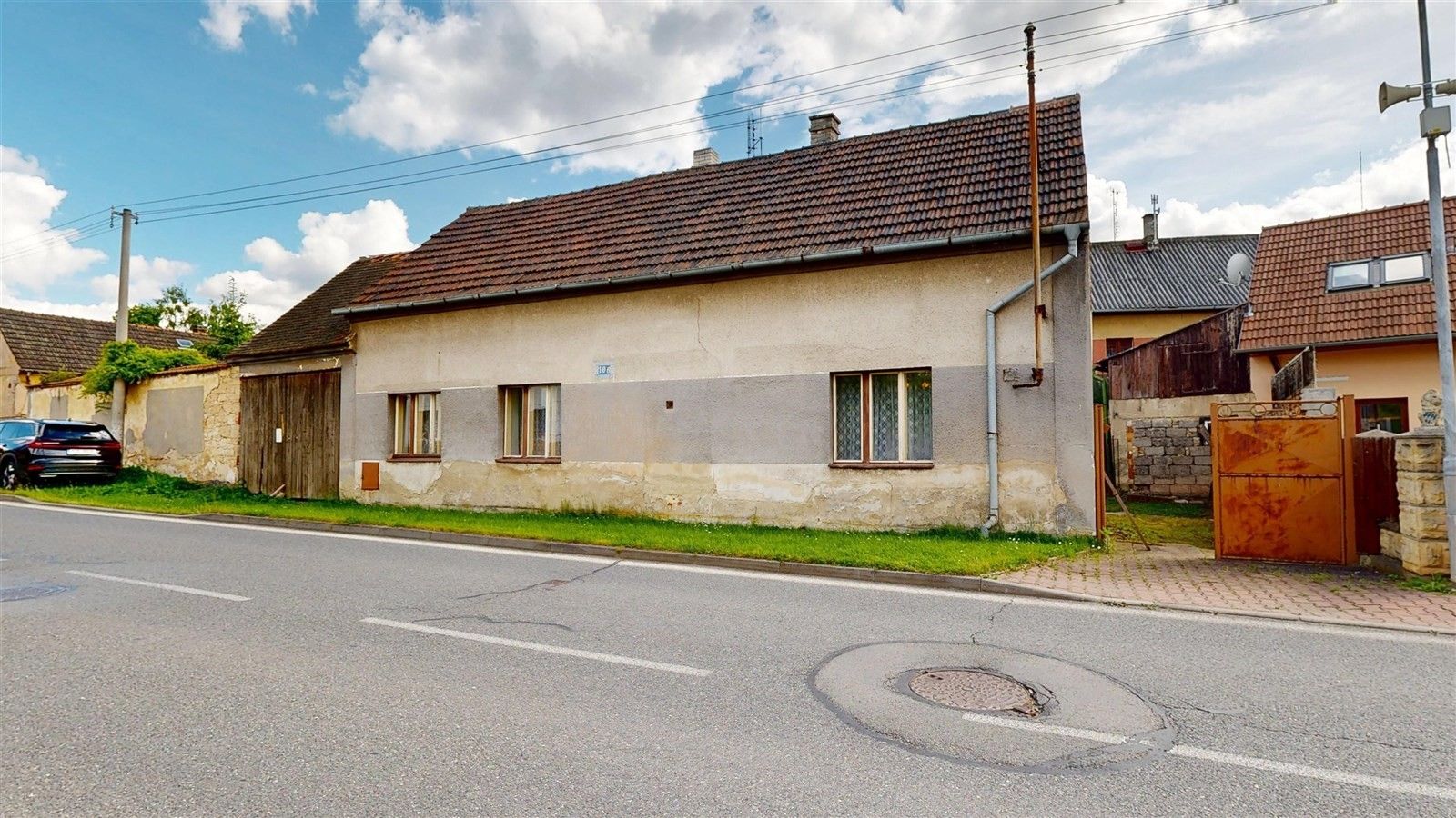 Rodinné domy, Pražská, Lišany, 150 m²