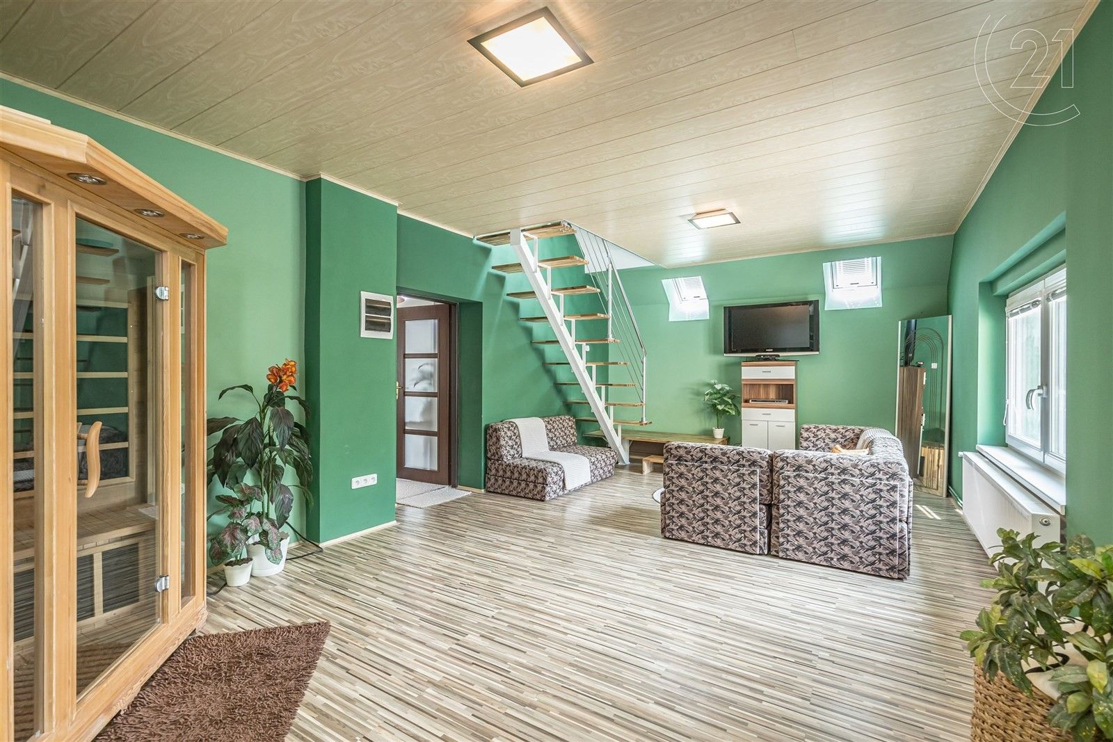 4+1, Lysolajské údolí, Praha, 120 m²