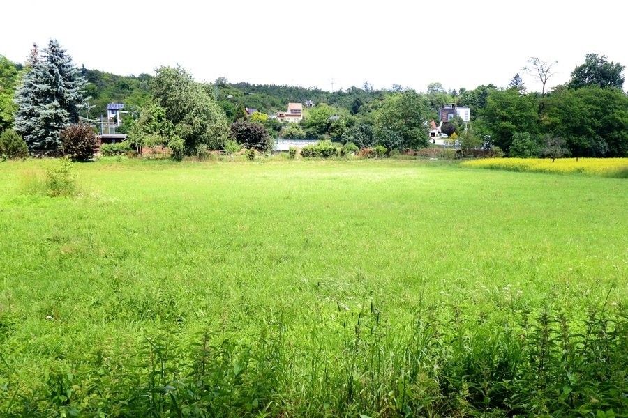 Zahrady, Petra Bezruče, Želešice, 4 101 m²