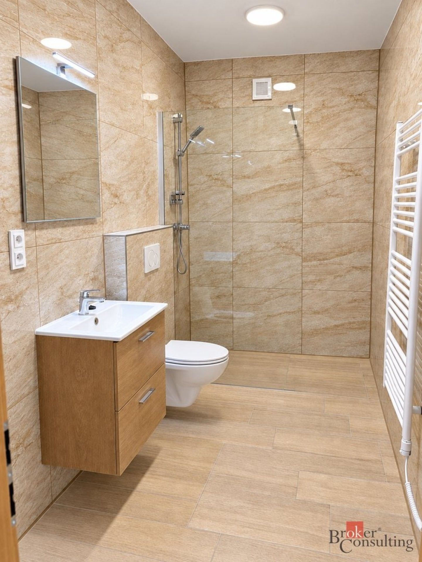 2+kk, J. Palacha, Břeclav, 40 m² - 1