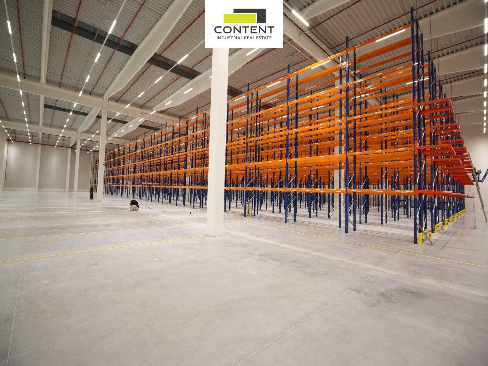 Pronájem sklad - Český Újezd, Chlumec, 4 000 m² - 5