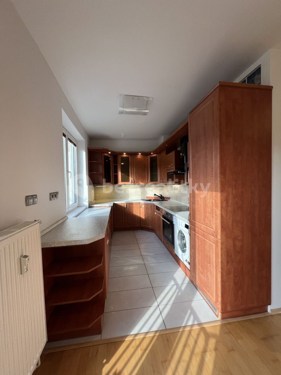 3+kk, Michelangelova, Praha - Strašnice, 65 m² - 1