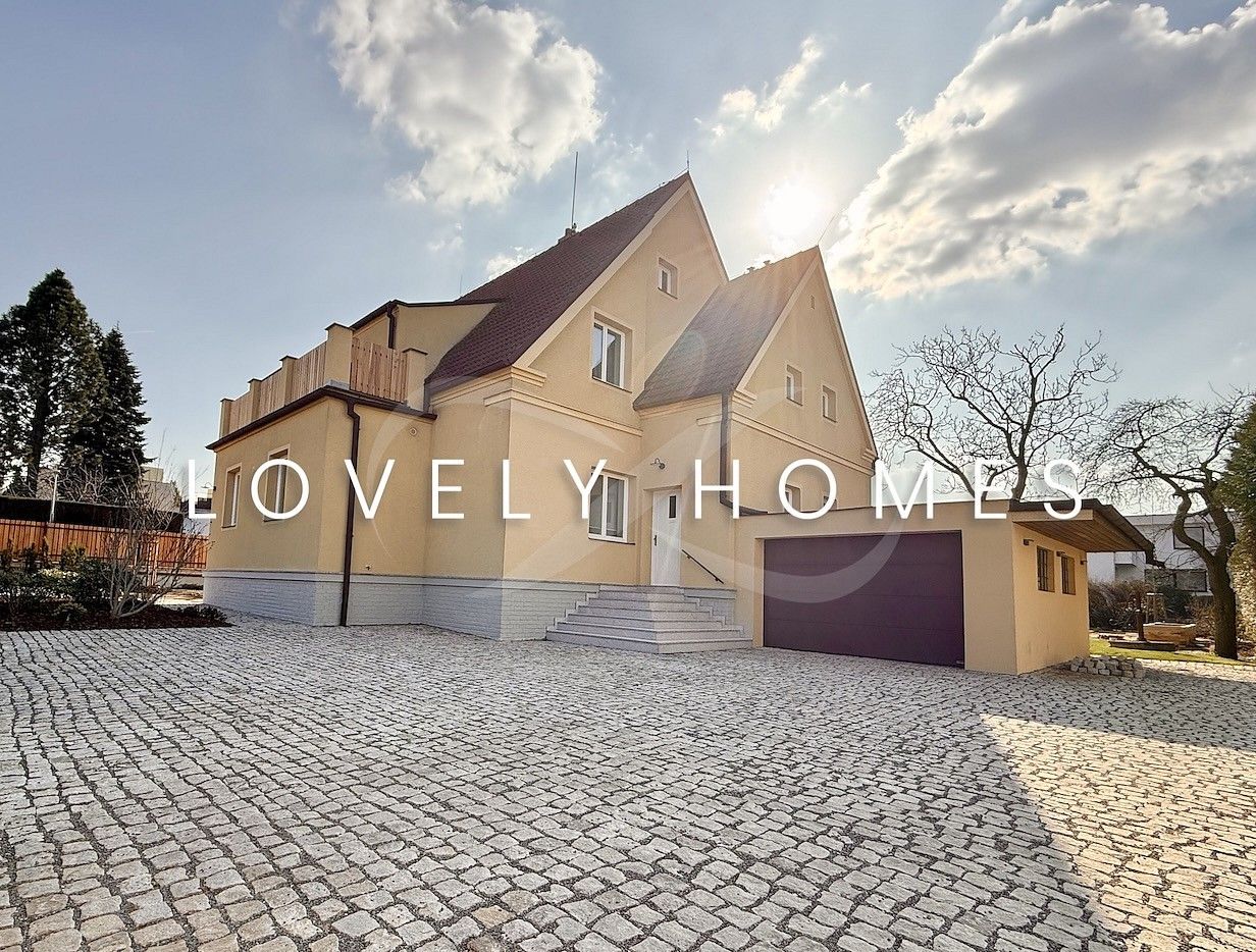 Rodinné domy, Praha - Lhotka, okres Praha 4, Hlavní město Praha, 256 m² - 1