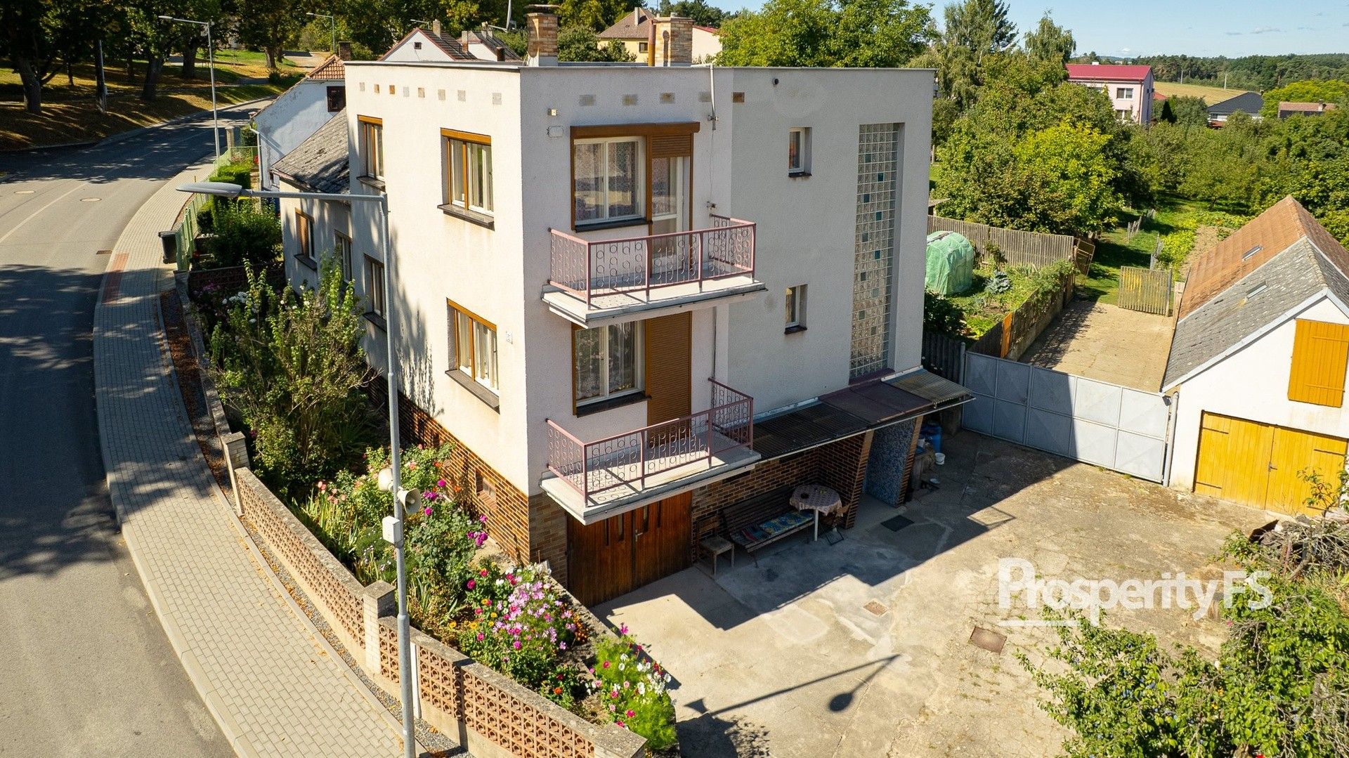 Rodinné domy, Uherčice, 190 m²