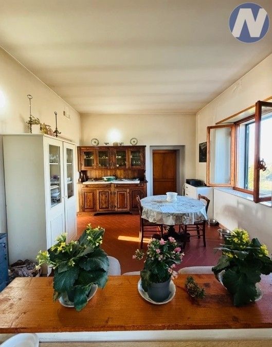 Prodej rodinný dům - 987 66, Zahraničí