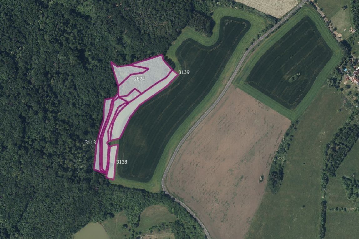 Zemědělský pozemek, 28 333 m²