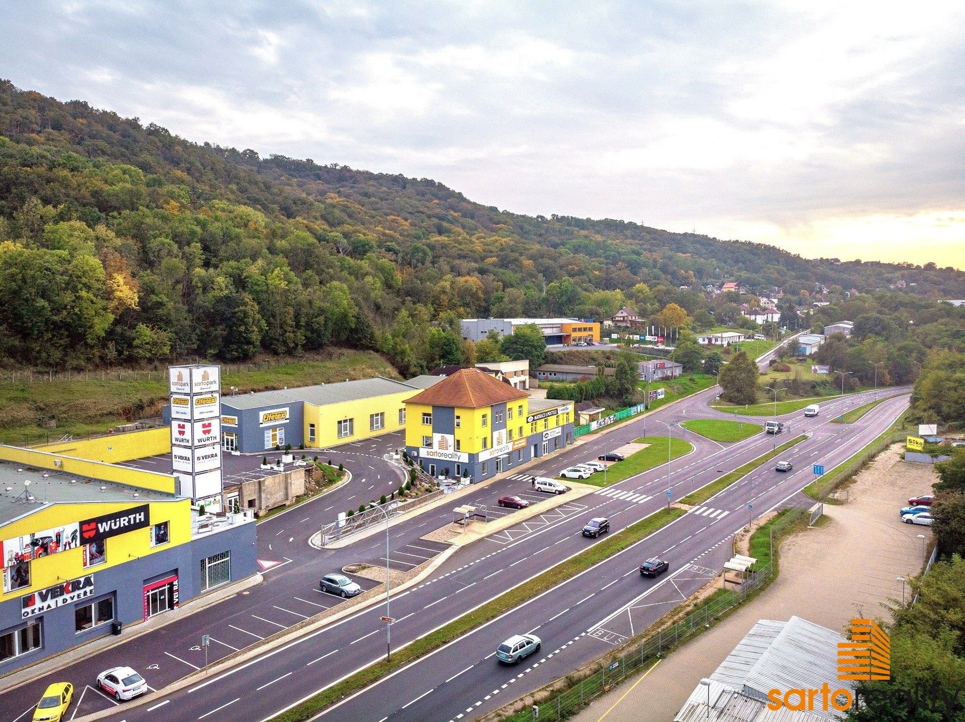 Pronájem obchodní prostory - Žižkova, Ústí nad Labem, 360 m²