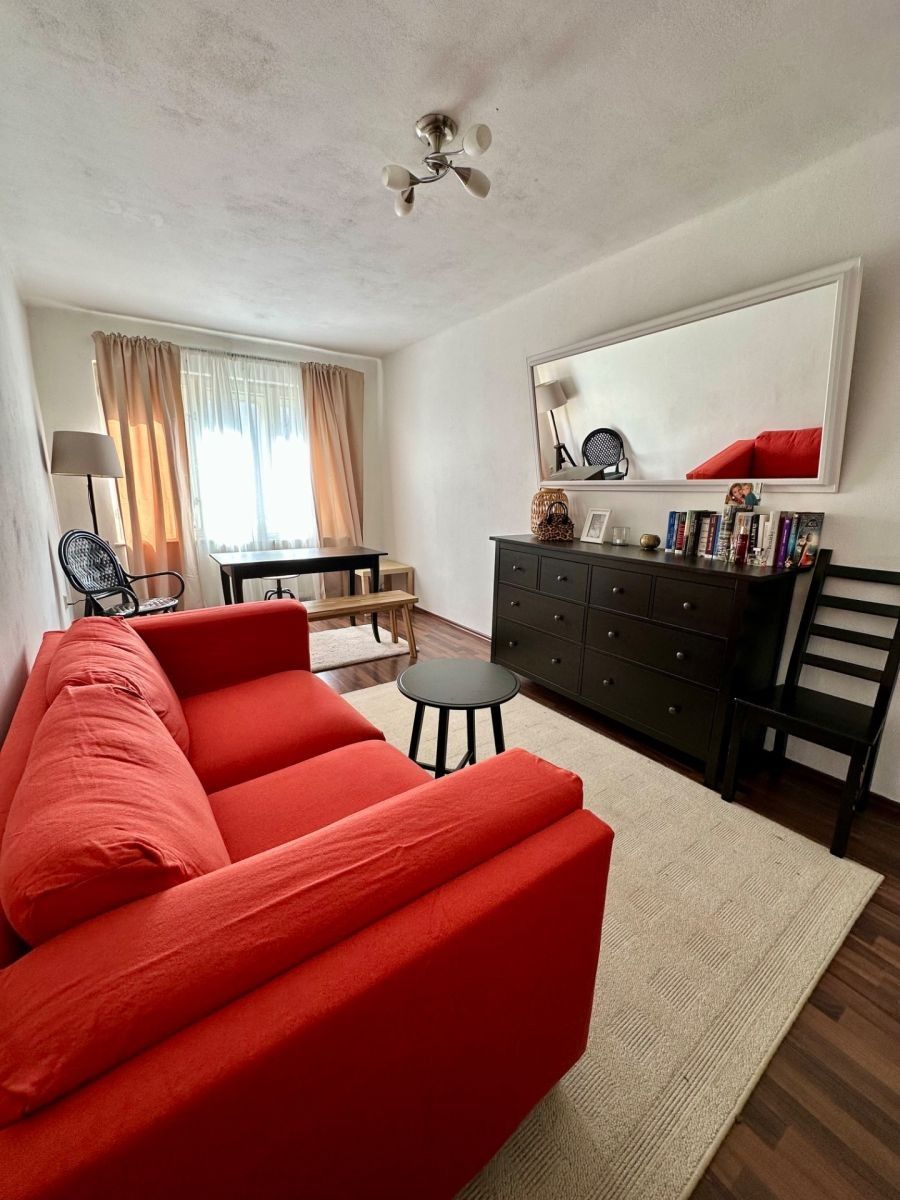 2+1, Husova tř., České Budějovice - České Budějovice 3, Jihočeský kraj, 56 m² - 1