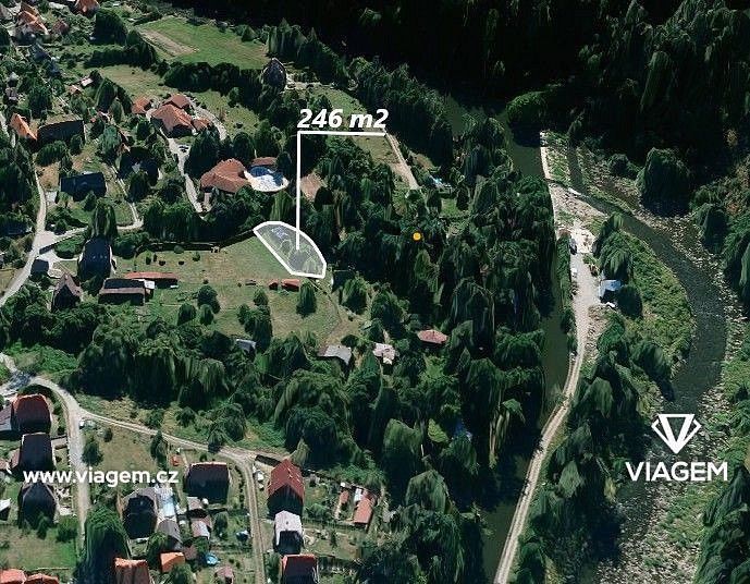 Pozemek pro bydlení, 246 m²