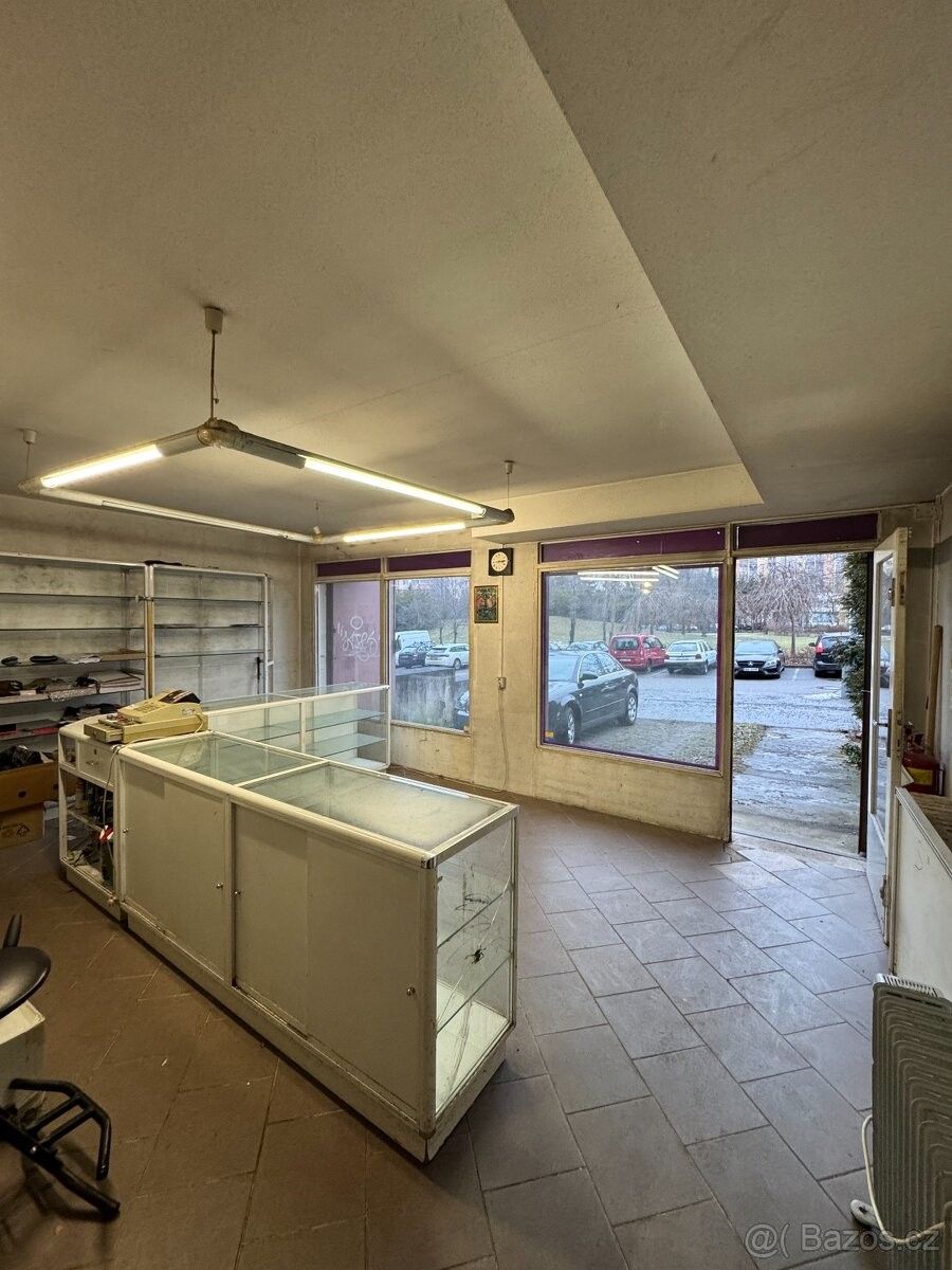 Prodej garáž - Praha, 198 00