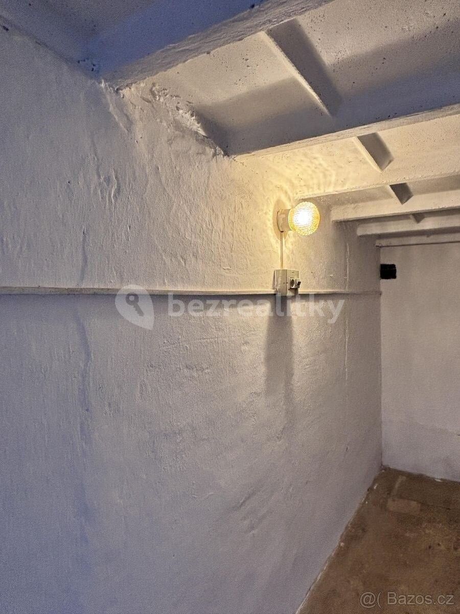 Garáž · České Budějovice, 370 04 - 4